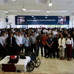 UPQ presenta proyectos automotrices de estudiantes