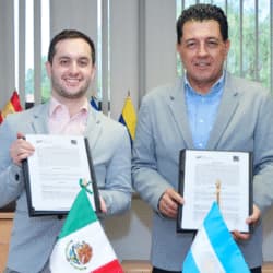 Jóvenes de UPSRJ realizan estancia en Notre Dame